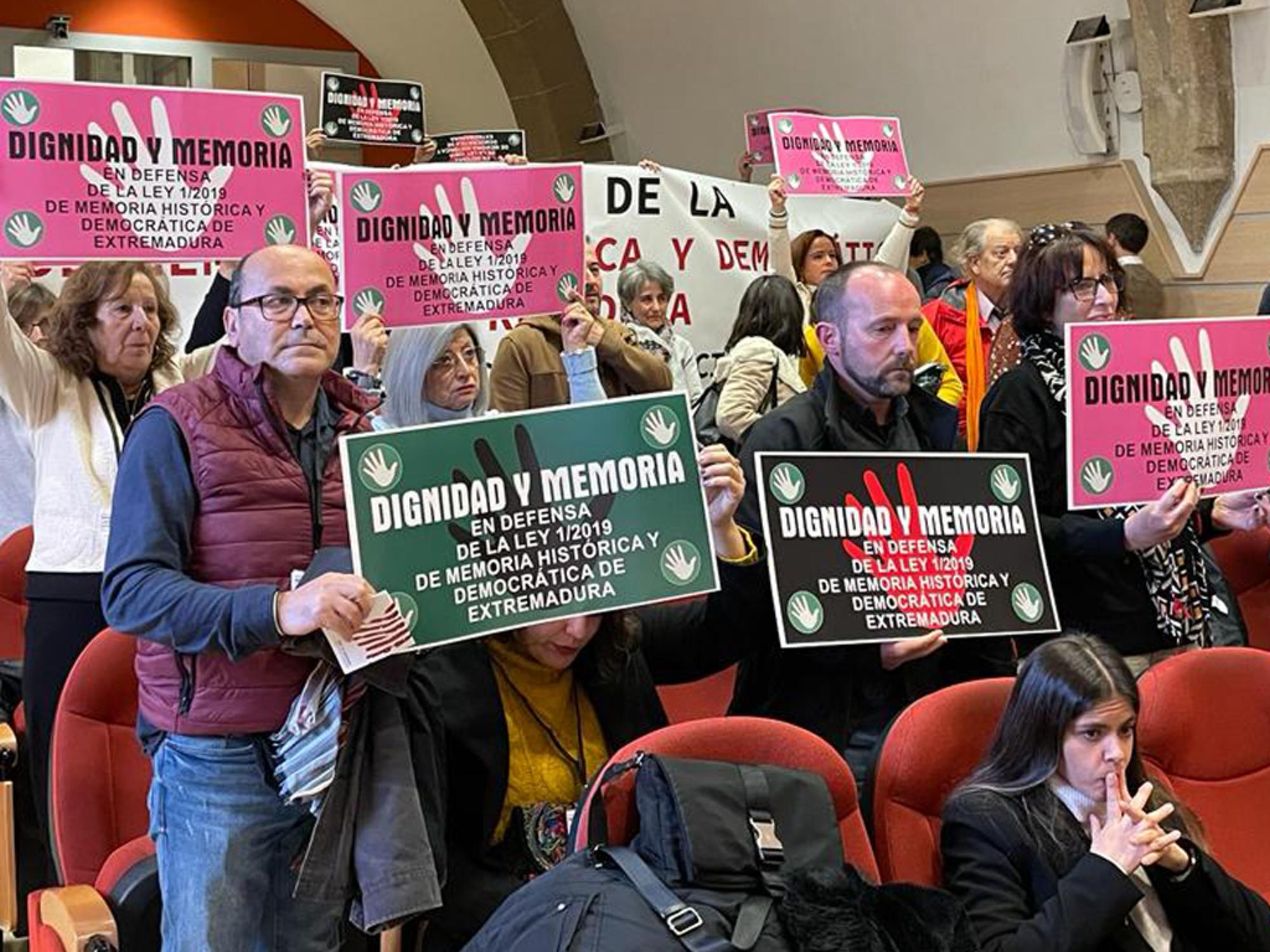Memoria Histórica Extremadura Memorialistas